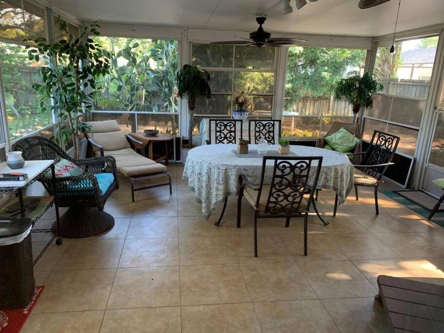 One Bed Suite Near Beaches And Downtown Sarasota Eksteriør billede