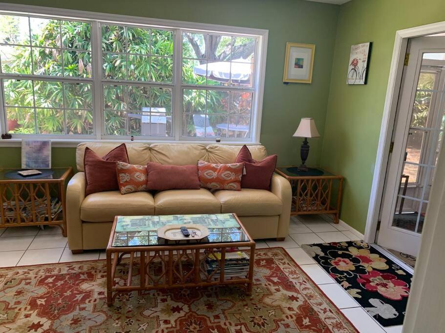 One Bed Suite Near Beaches And Downtown Sarasota Eksteriør billede