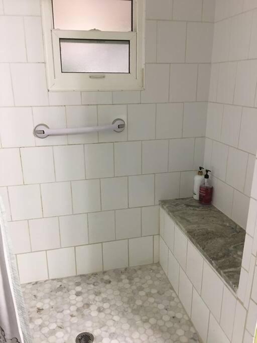 One Bed Suite Near Beaches And Downtown Sarasota Eksteriør billede