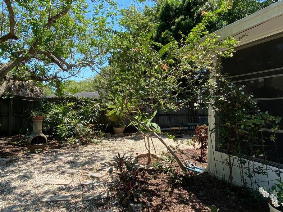 One Bed Suite Near Beaches And Downtown Sarasota Eksteriør billede